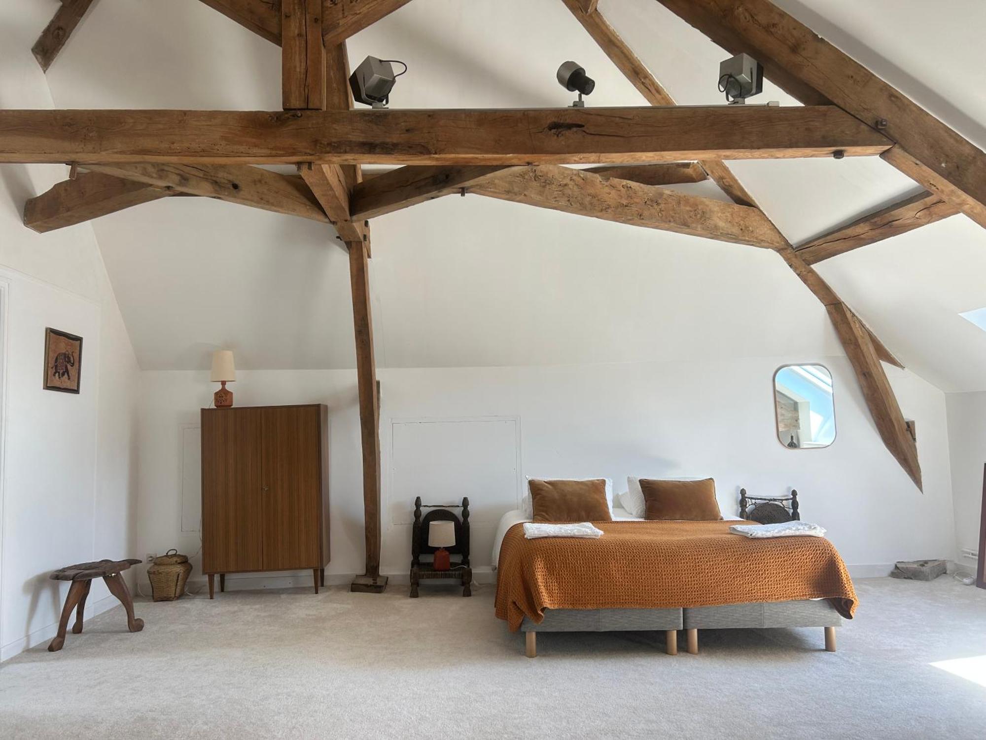 Maison D'Hotes La Doucelle Culture Et Bien-Etre Lignieres-Orgeres Zimmer foto